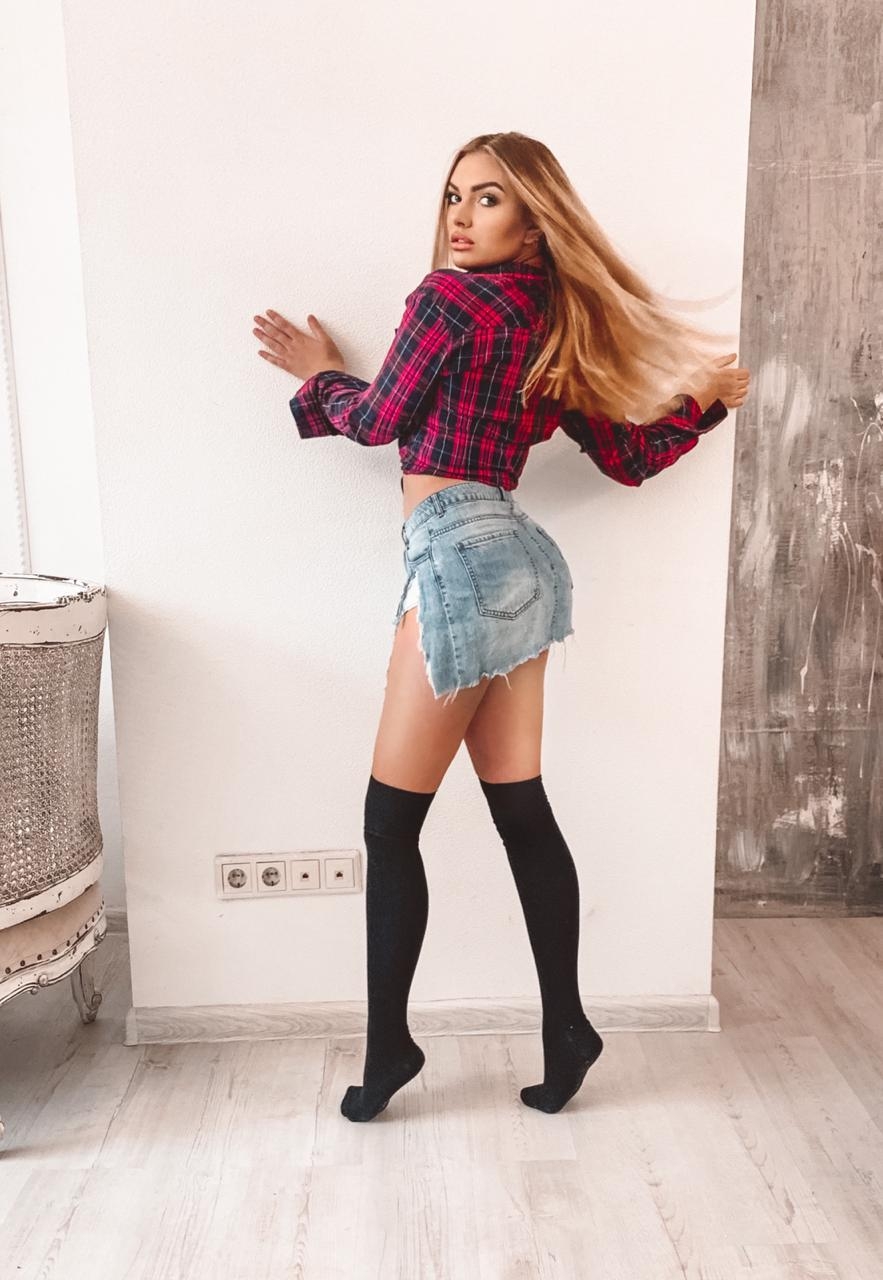 Камилла (Салон) у метро Выборгская, шлюхи Питера - фото 2